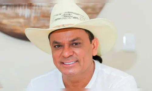 
							Aos 55 anos, cantor vive em mansão de R$ 3 milhões em área nobre de São Paulo; saiba quem
						
						