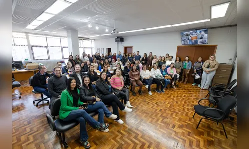 
							Apucarana corrige distorção histórica e reconhece atendentes de creche como professoras
						
						