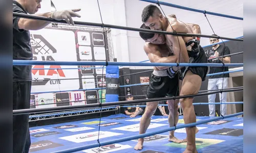 
							Atleta de Apucarana vence luta disputada no Forja MMA em Londrina
						
						