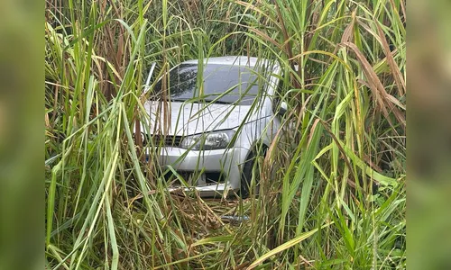 
							Colisão traseira deixa três feridos na PR-444 em Arapongas
						
						