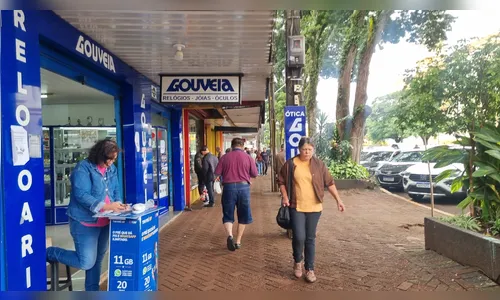 
							Comércio de Apucarana atende em horário estendido para o Dia dos Namorados
						
						