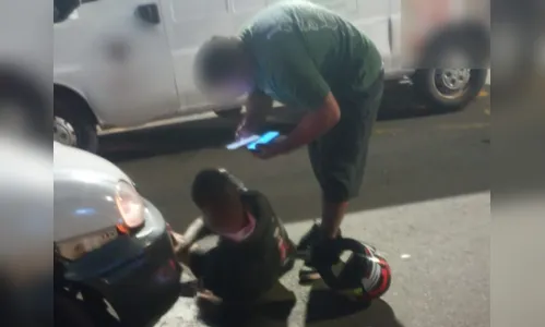 
							Jovem fica ferido em colisão entre moto e van na Vila Agari em Apucarana
						
						