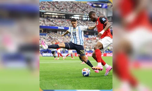 
							Messi vira o maior artilheiro das Copas e garante vitória da Argentina contra a Áustria
						
						