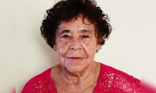 
							Imagens revelam trajeto de idosa antes de desaparecer em Maringá
						
						