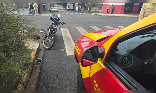 
							Motociclista de 50 anos fica ferido após colidir contra caminhão em Apucarana
						
						