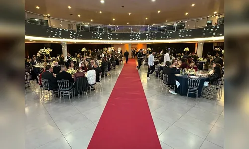 
							Top de Marcas 2026 premia as empresas mais lembradas de Apucarana; vídeo
						
						
