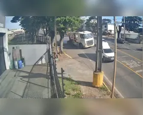 Câmera mostra carreta desviando de Fiorino antes de atingir Fiat Uno na Avenida Minas Gerais