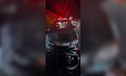 
							Acidente com quatro veículos deixa dois mortos no norte do Paraná
						
						