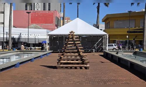 
							Catedral de Apucarana espera reunir até 20 mil pessoas no 2º Festão da Basílica
						
						
