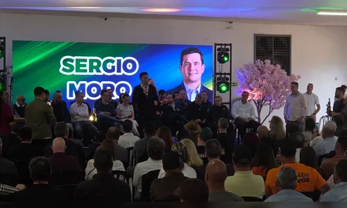 
							Moro, Deltan e Barros reúnem direita em evento político em Apucarana
						
						