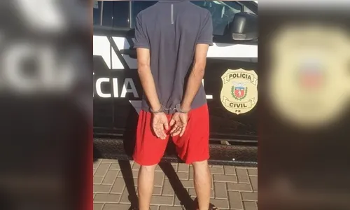 
							Homem é preso no PR após encontrar bolsa com R$ 28 mil em banco e gastar valor com drogas
						
						