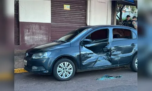 
							Motorista de aplicativo fica ferido após acidente de trânsito em Apucarana
						
						
