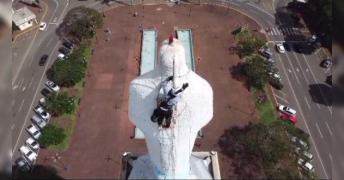 Trocar essa lâmpada na Catedral de Apucarana exigiu escalada a 50 metros de altura; veja
