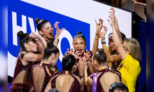 
							Brasil conquista medalha de bronze no Mundial de Ginástica Rítmica e garante vaga nas Olimpíadas 2028
						
						