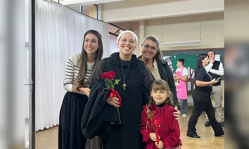 
							Devota mirim realiza o sonho de conhecer as Irmãs do Instituto Hesed
						
						