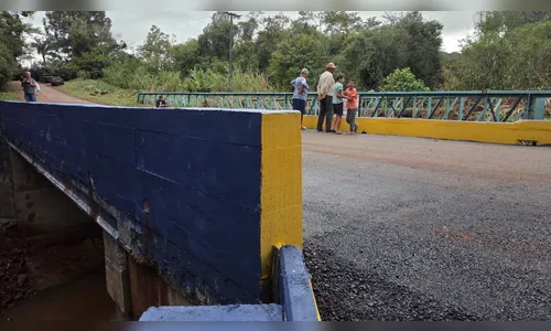 
							Nova ponte do Barreiro é inaugurada e região receberá R$ 7 milhões em pavimentação
						
						