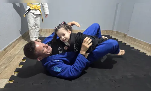 
							Esporte fortalece laços entre pais e filhos em Apucarana
						
						