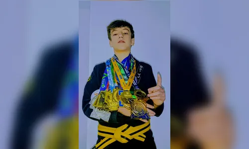 
							Esporte fortalece laços entre pais e filhos em Apucarana
						
						