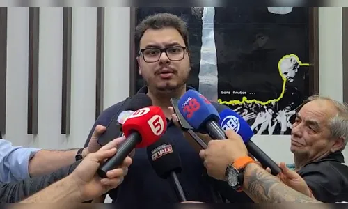 
							Projeto quer revogar quase metade das leis de Apucarana; entenda
						
						