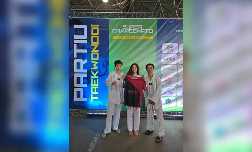 
							Jovem de Apucarana é campeã brasileira de taekwondo em Brasília
						
						