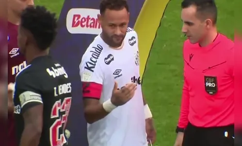 
							Thiago Mendes nega aperto de mão e deixa Neymar no vácuo antes de partida
						
						