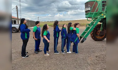 
							Projeto incentiva estudantes e resgata identidade rural em São Pedro do Ivaí
						
						