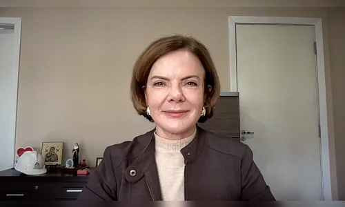 
							Gleisi defende expansão da saúde e representatividade feminina no Senado
						
						