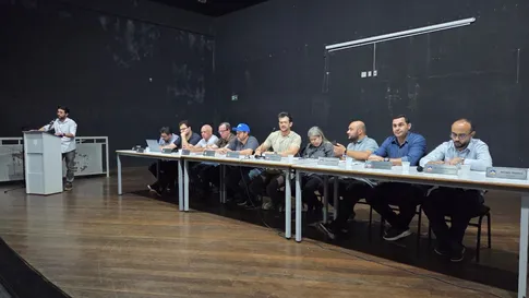 Vereadores de Apucarana fazem sessão itinerante no Colégio Três Reis