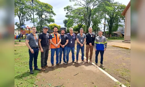 
							Copel e Prefeitura percorrem áreas rurais para religação de energia em Apucarana
						
						