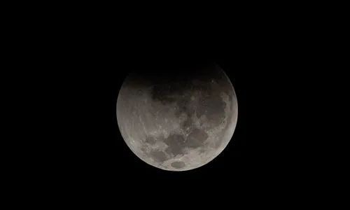 
							Eclipse lunar: veja imagens registradas com telescópio por professor em Apucarana
						
						