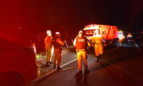 
							Motorista morre após saída de pista de carreta na PR-444 em Apucarana
						
						