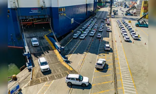 
							Movimentação de veículos em Paranaguá em oito meses deste ano supera todo 2025
						
						