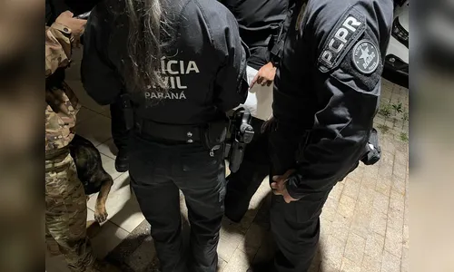 
							PCPR mira família que movimentou R$ 29 milhões com envio de drogas e fuzis ao RJ
						
						