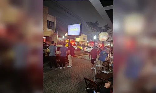 
							Vídeo mostra briga em bar no centro de Apucarana; assista
						
						