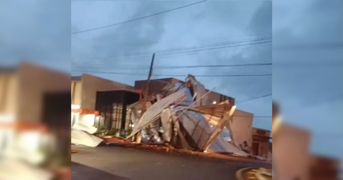 Temporal arranca teto de loja de móveis em Grandes Rios