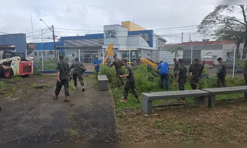 
							Com apoio do 30º BIMec, Apucarana inicia 2ª etapa de limpeza pós-temporal
						
						