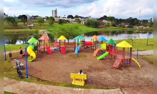 
							Faxinal entrega novo playground no Lago Saracura e planeja instalação de alambrado
						
						