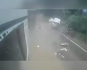 Câmera de caminhão flagra colisão que matou homem entre Arapongas e Sabáudia