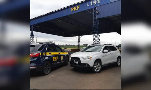 
							PRF recupera em Mandaguari carro roubado no Rio Grande do Sul
						
						