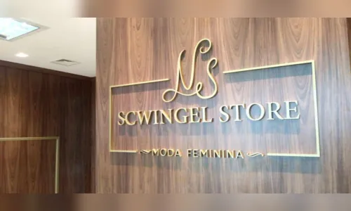 
							CEO da Scwingel Store, Nicole Scwingel, vem se destacando no mundo da moda feminina
						
						