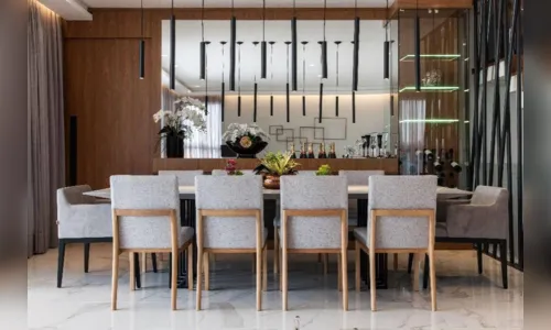 
							Designer de interiores ensina como usar espelhos para valorizar a decoração
						
						