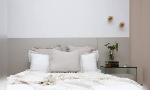 
							Quarto clean é ideal para conforto visual e relaxamento
						
						
