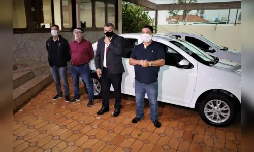 
							Polícia Civil de Arapongas recebe dois novos veículos
						
						