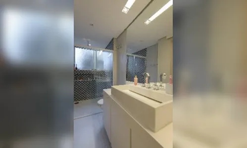 
							Confira reforma de apartamento construído na década de 70
						
						