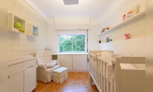
							Confira reforma de apartamento construído na década de 70
						
						