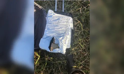 
							Aproximadamente R$500.000 são encontrados após queda de helicóptero
						
						