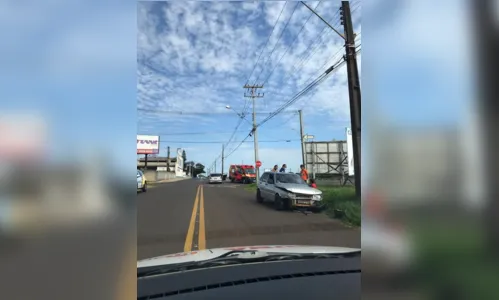 
							Carro com mulher e bebê se envolve em acidente no Parque Industrial Norte
						
						