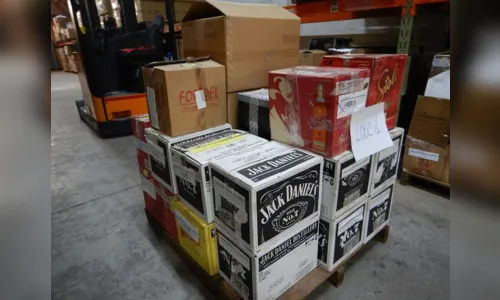 
							Mercadorias apreendidas serão leiloadas pela Receita Federal de Maringá
						
						