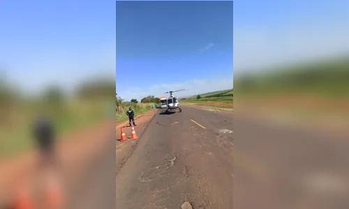
							Carreta de Apucarana tomba e helicóptero socorre motorista
						
						