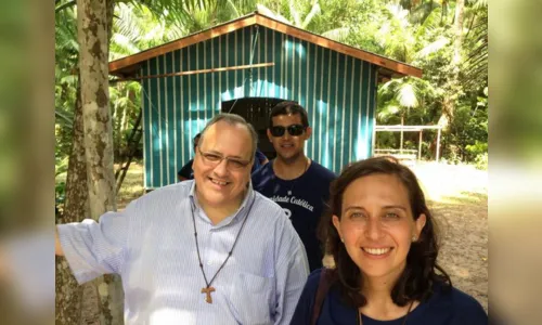
							Apucaranenses vivem em  missão evangelizadora
						
						